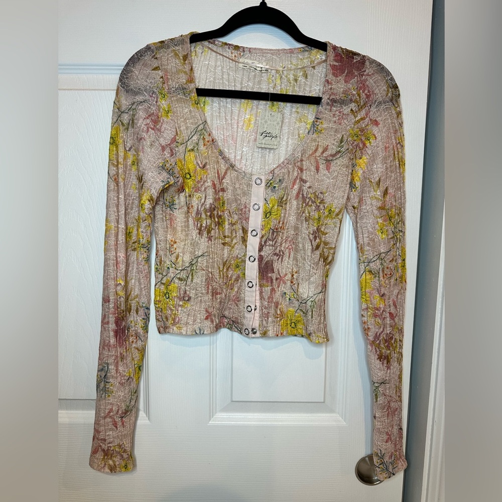 Free People Angelina Lace Crop Top in Light Pink Yellow Floral Combo size L NWT